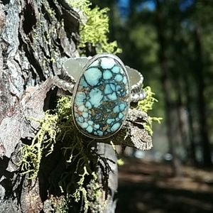 Wild Krystals Feathered Ring